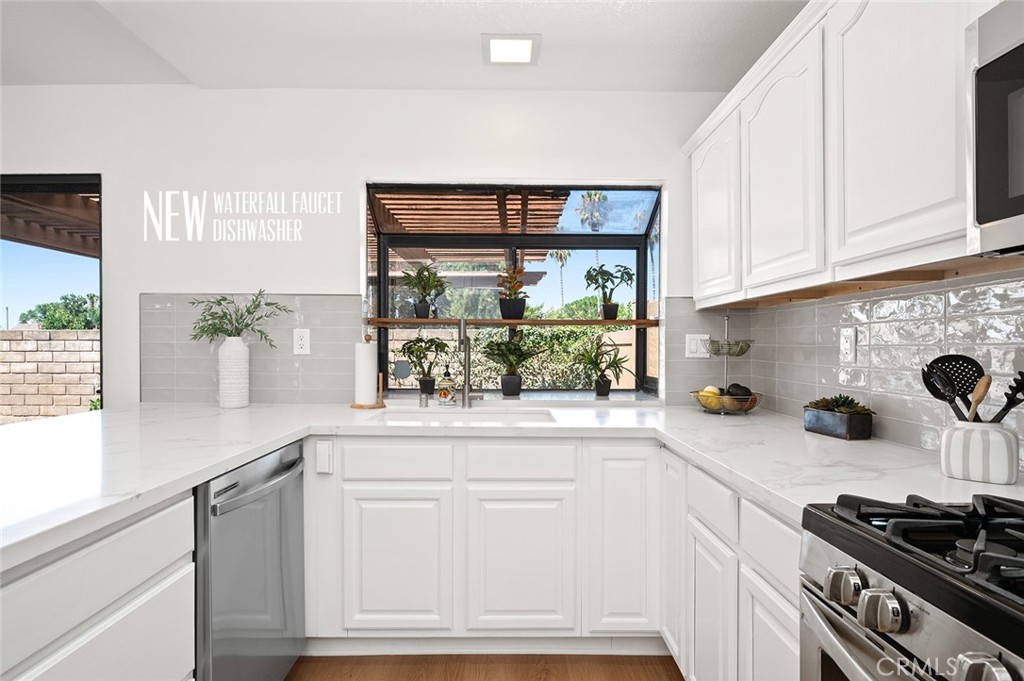 Las Brisas (LOSB) - Residential