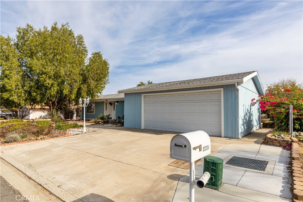 Photo 1 of 40 of 33334 Harvest Way E mobile home
