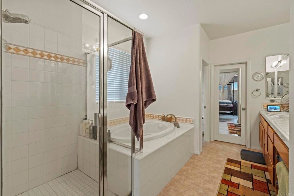 listing image 130721340720331226748