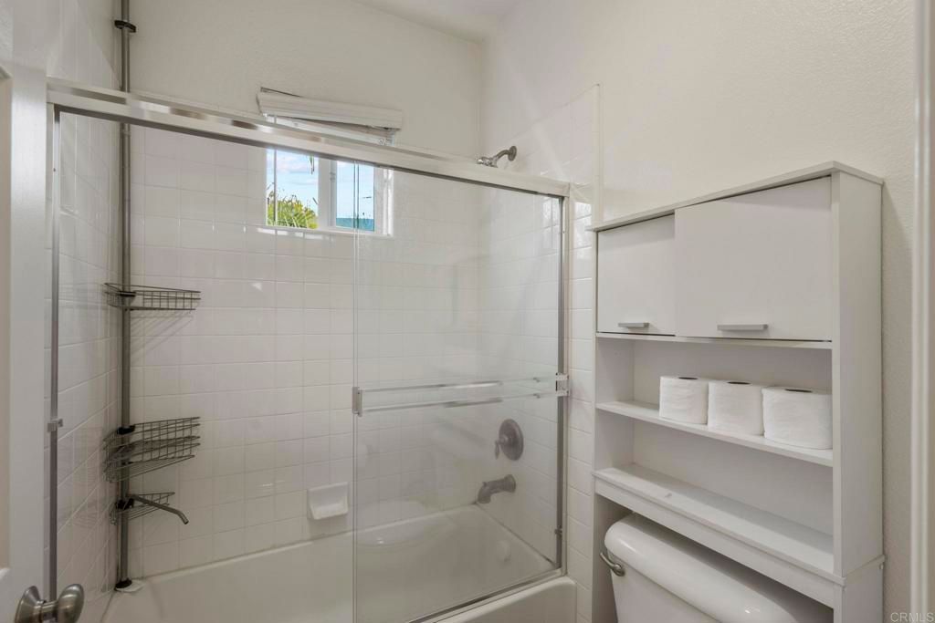 listing image 130728352060869182721