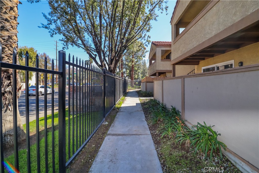 1110 W Blaine Street 101