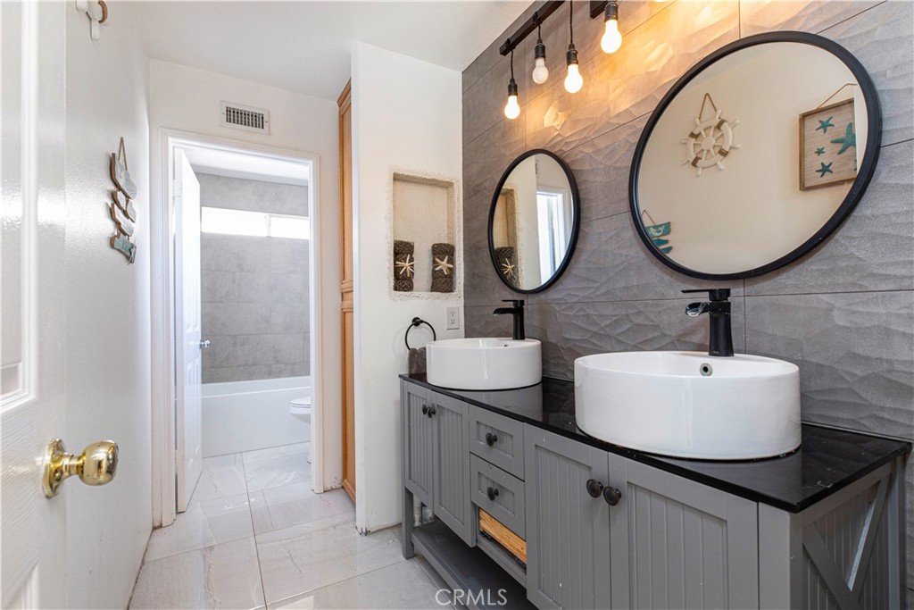 Custom Canyon Country 2 (CCAN2) - Residential