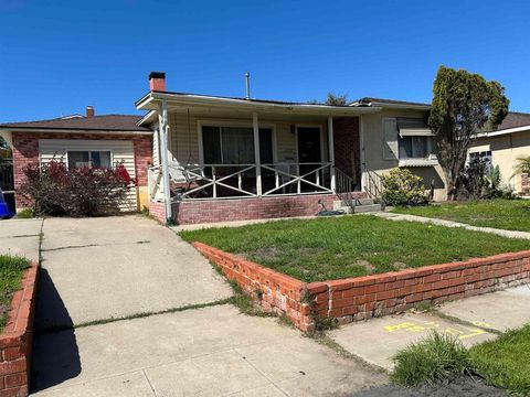 4026 Vista Grande Drive San Diego CA 92115
