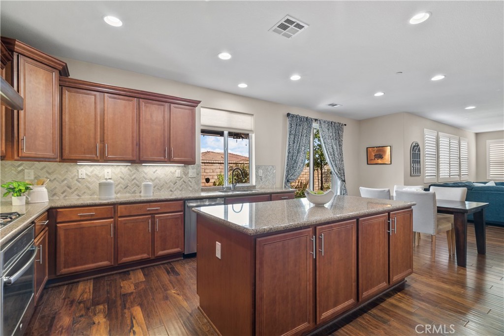 Highgate (HILWH) - Residential