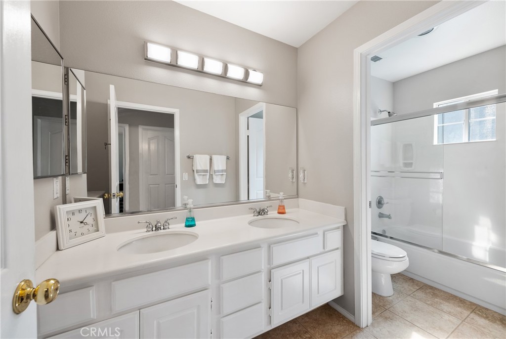 Auburn Lane (401) - Residential