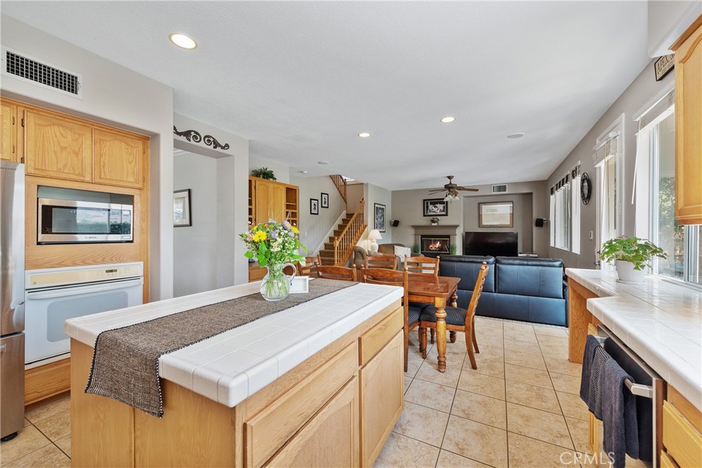 Auburn Lane (401) - Residential