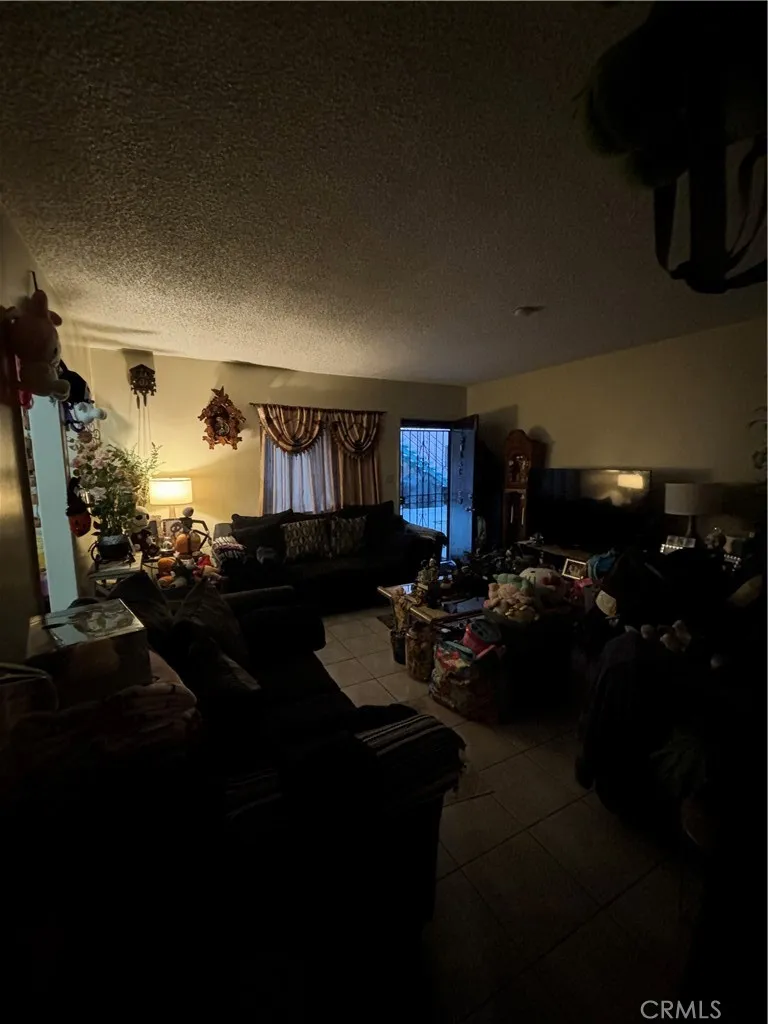 Bell, California 90201, United States, ,Residential,Active,49978