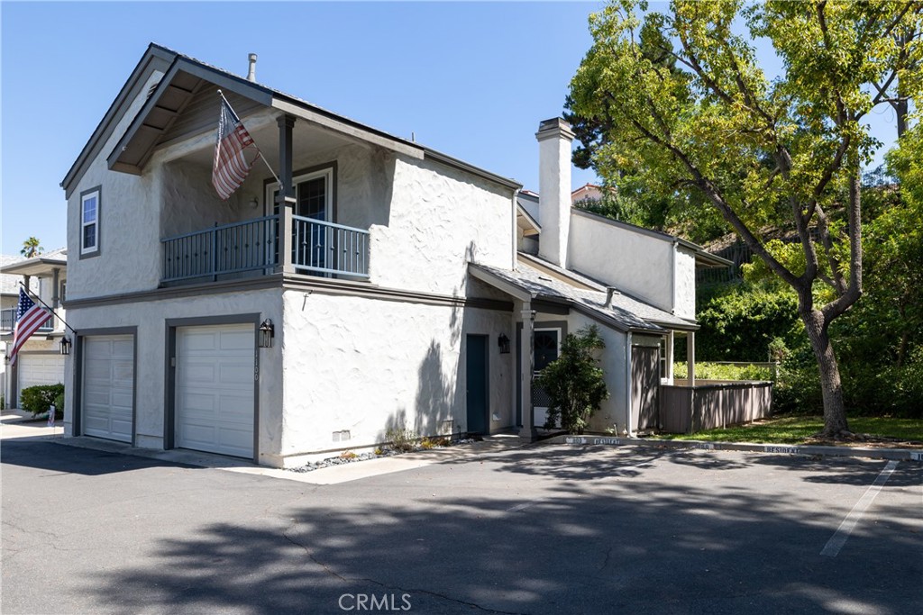 Country Terrace (CNTR) - Residential