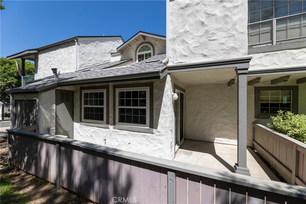 Country Terrace (CNTR) - Residential