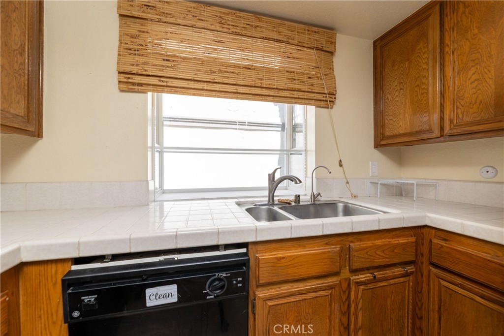 Country Terrace (CNTR) - Residential