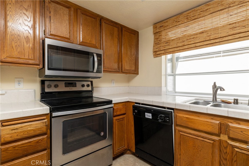 Country Terrace (CNTR) - Residential