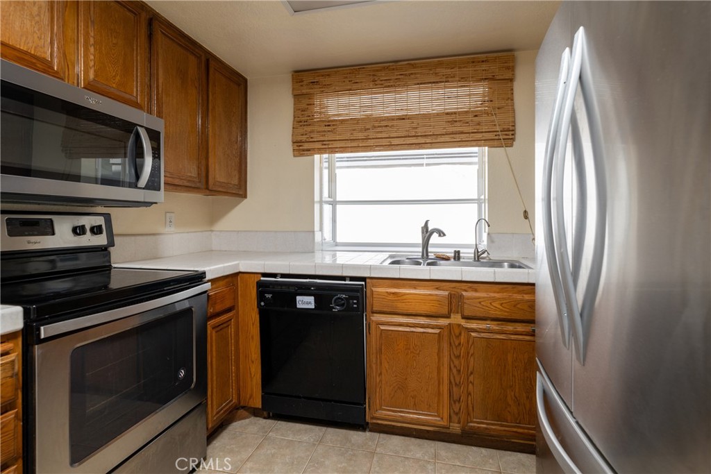 Country Terrace (CNTR) - Residential