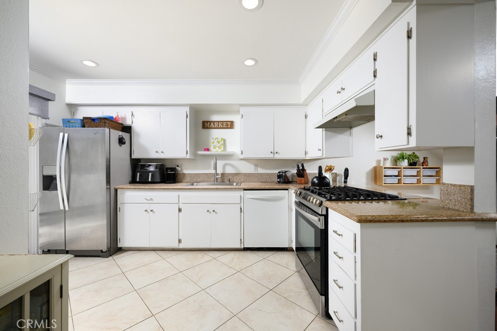 Tustin Park Villas (TPV) - Residential