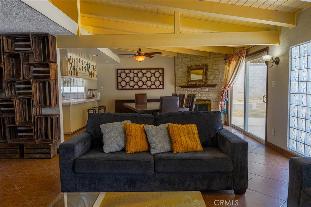 ,LA HABRA - Residential