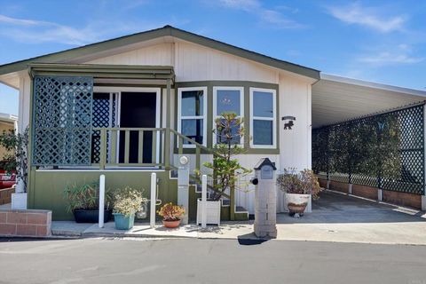 15 Oriole Lane Oceanside CA 92057