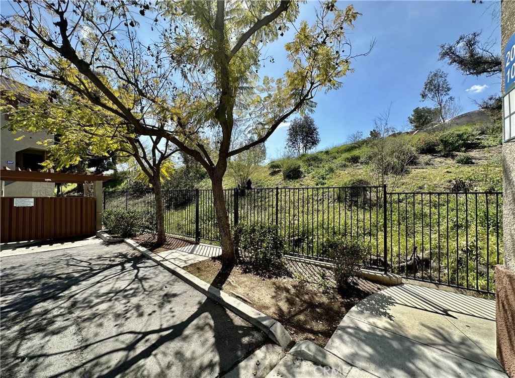 Photo 16 of 20 of 390 Via Lugano 102 townhome
