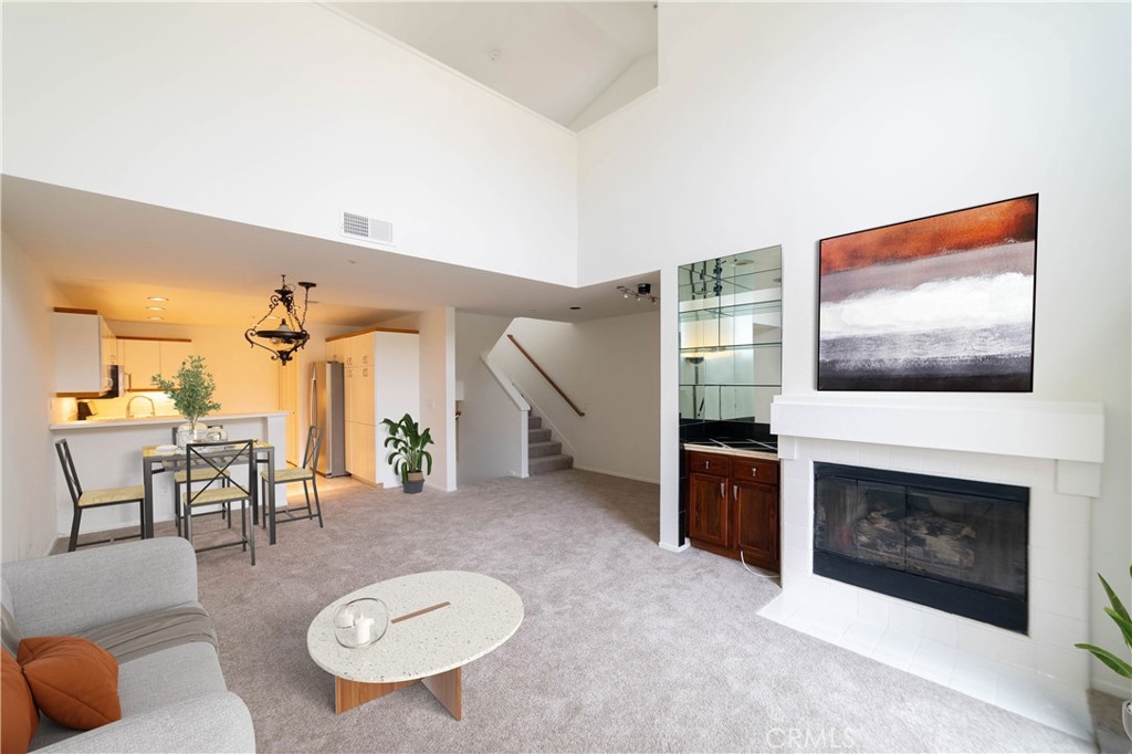 Photo 3 of 20 of 390 Via Lugano 102 townhome