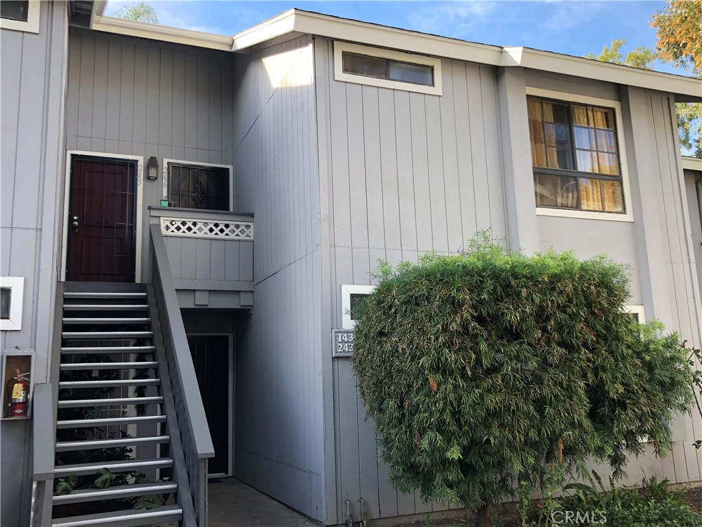 Upper level condominium located close to a walk trail for your walks to the beach. Beautiful neighborhood with RV parking area. Remodeled shower. Wood floors. Crown molding, scrapped ceilings, baseboards, tile floors in kitchen, bathroom and entrance floors. Walking closet. Large one car garage. Close distance to schools, sport park, Church, restaurants, train station and nurseries. Great community with pool and several laundry rooms.