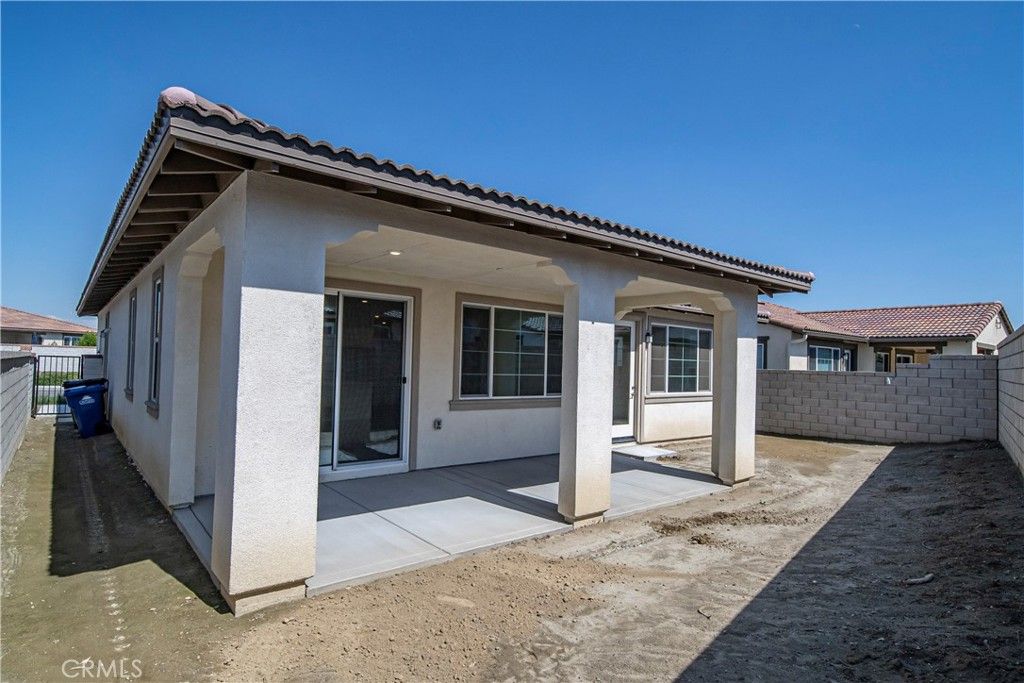 listing image 130729853325388574877