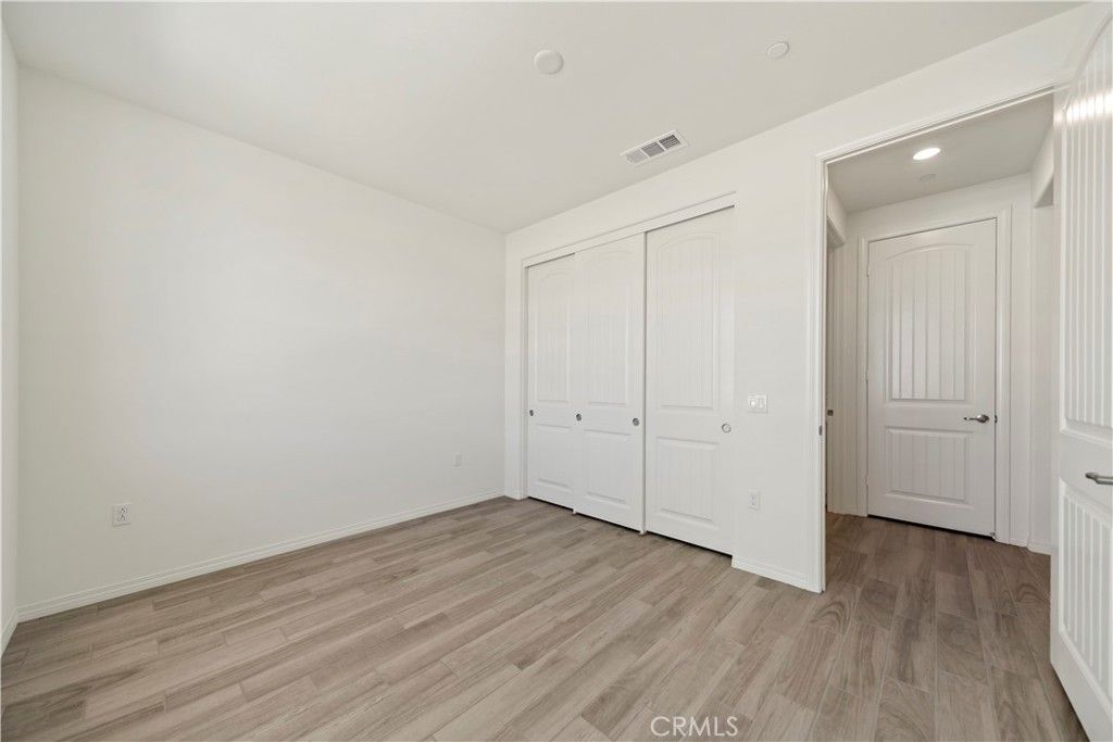 listing image 130725198692311384451