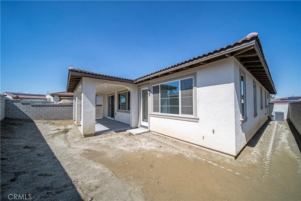 listing image 130727515168726016078