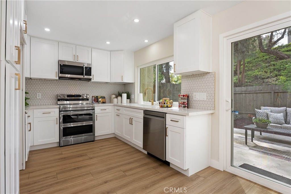 Foothill Townhomes (FHT) - Residential