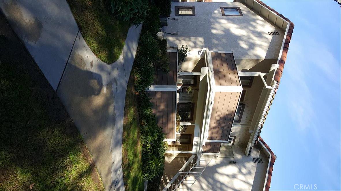 Great Starter Condo or investment property. Well sought after 2nd story unit. Freshly rehabbed with new carpet, texture, paint and recessed lighting. This unit also has its own garage as compared to most of the comparable studio condos which normally have car ports. This particular unit has beautiful views of the surrounding park and grassy Knowles. Great walking trails ect. Hurry these units go fast.
