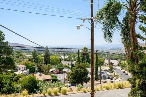 A home in Tujunga