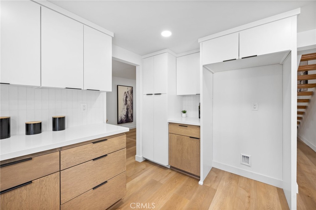 Photo 9 of 24 of 11221 Candor Street house