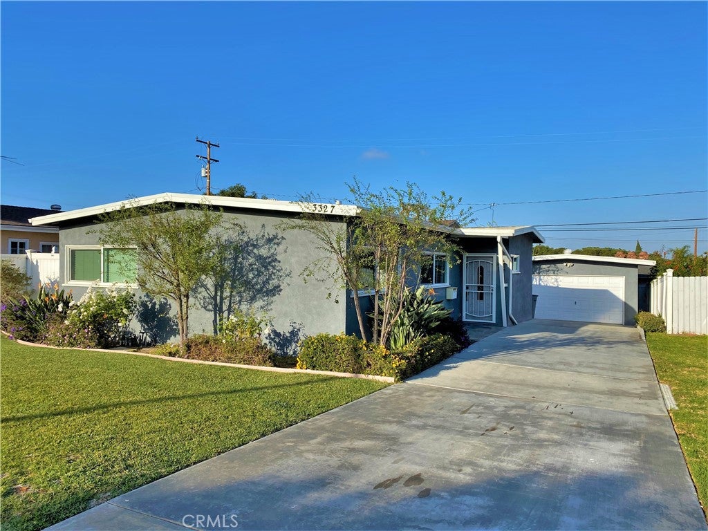 3327 Dalemead Street