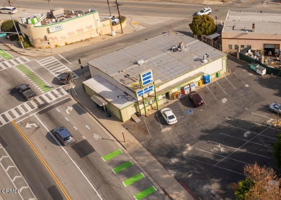 690 N N Ventura Ave Avenue