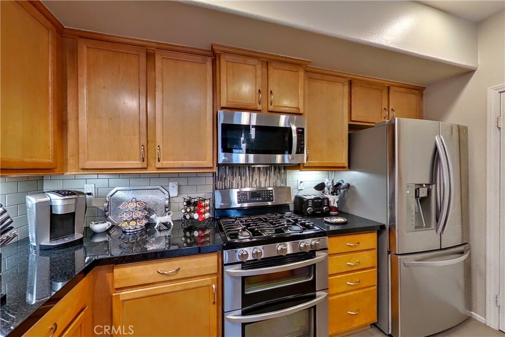 Photo 10 of 47 of 321 Feather River Place townhome