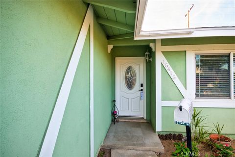 A home in La Mirada