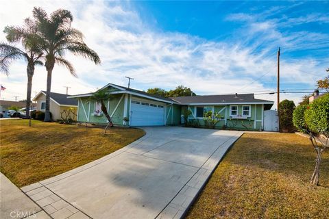 A home in La Mirada