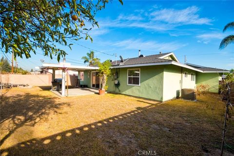 A home in La Mirada