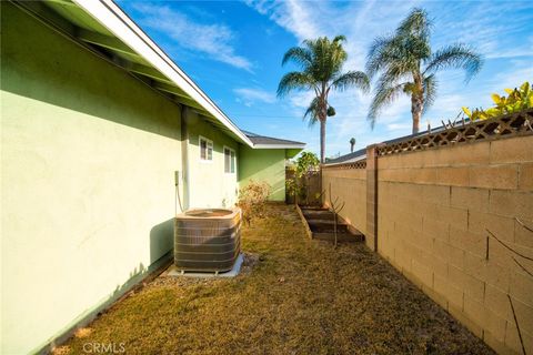 A home in La Mirada