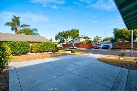 A home in La Mirada