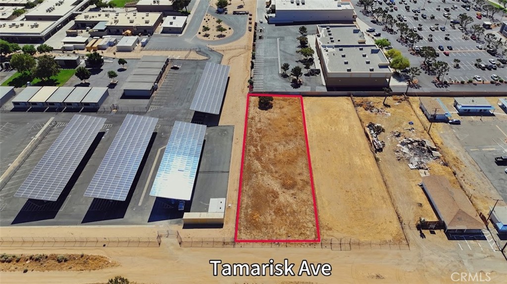 This is the INVESTMENT OPPORTUNITY you was waiting for!!! Zoned Neighborhood Commercial !!! Great Location just off of Main st behind of the commercial center by Main st and Maple Ave. This parcel is adjacent to the back of the Hesperia High School, level and located near of all major conveniences and the 15 FWY.