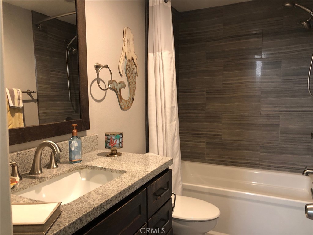 Village Creek (VLCK) - Residential Lease