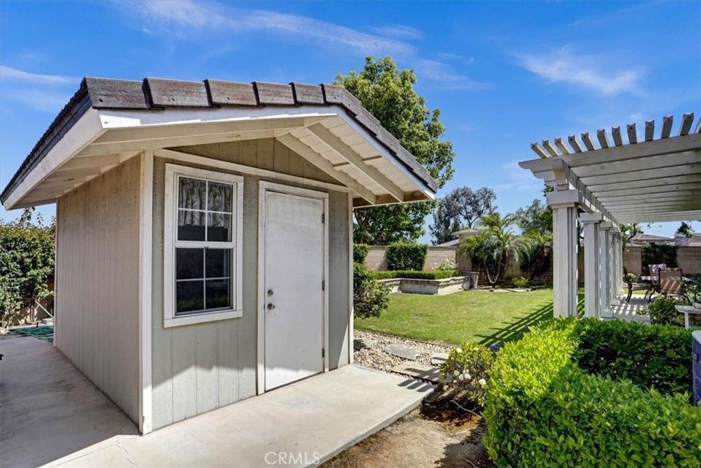 listing image 130729979508889428688