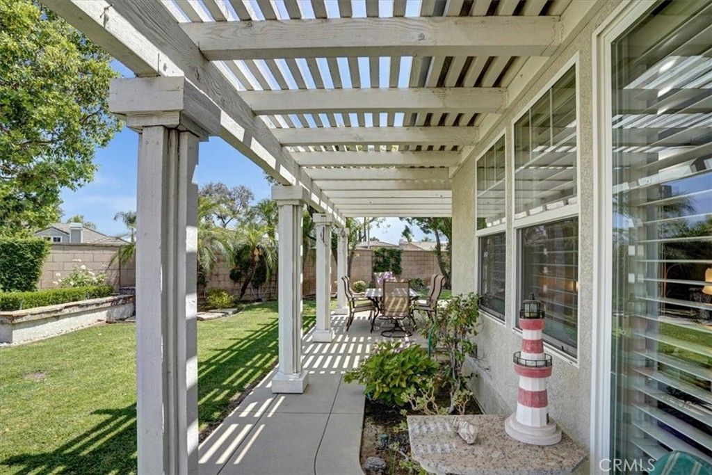 listing image 130727073944793869203