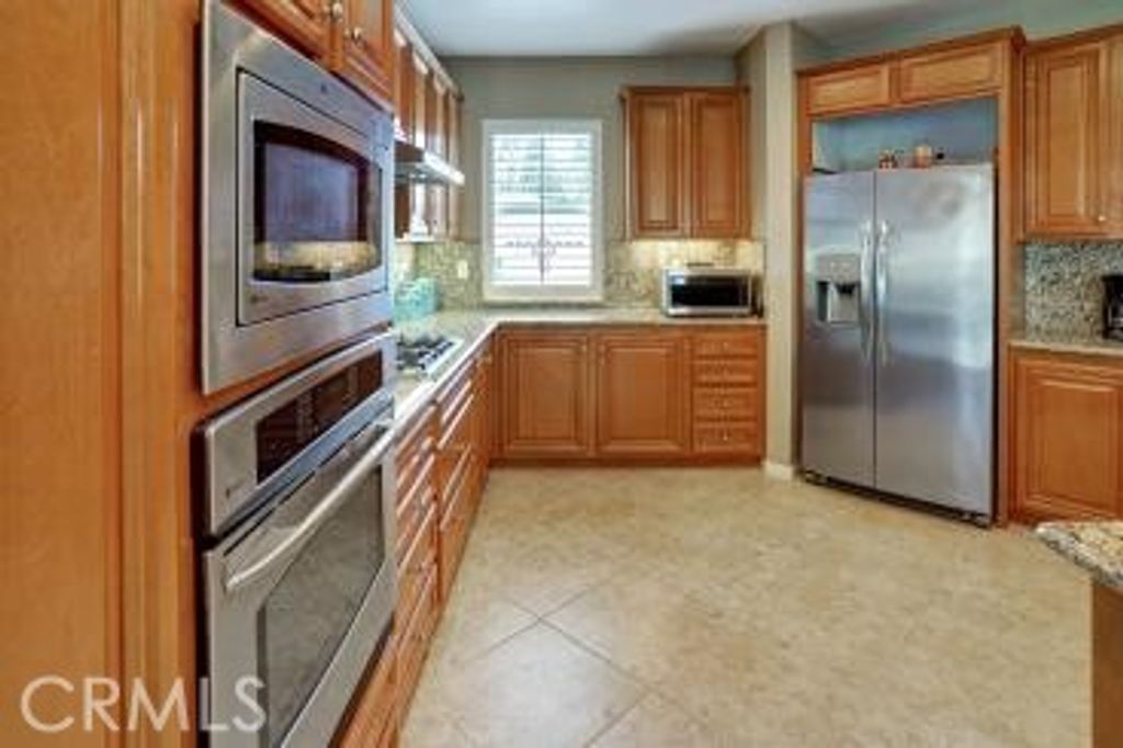 listing image 130723412342524180113