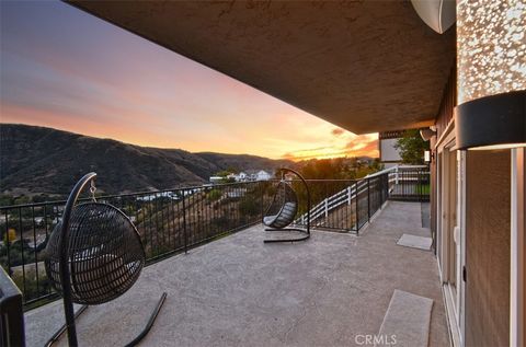 A home in Bell Canyon