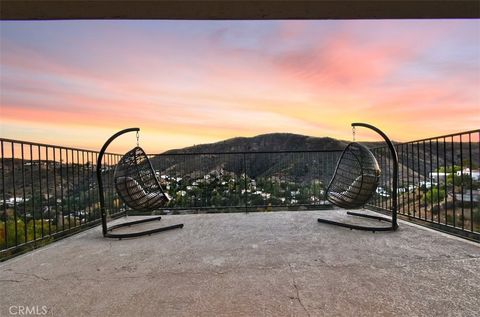 A home in Bell Canyon