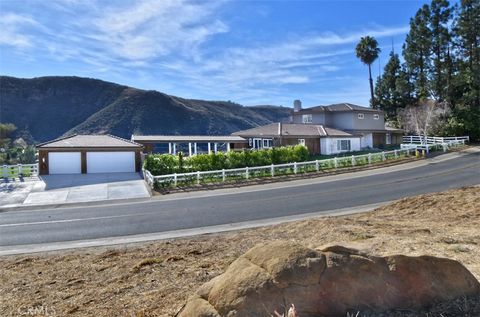 A home in Bell Canyon