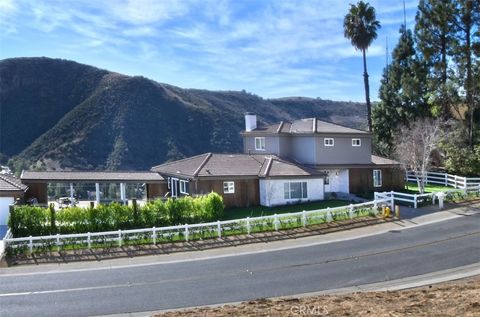 A home in Bell Canyon