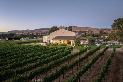 2143 Buena Vista Avenue Gilroy CA 95020