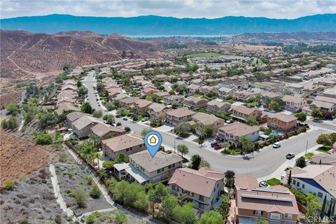 A home in Lake Elsinore