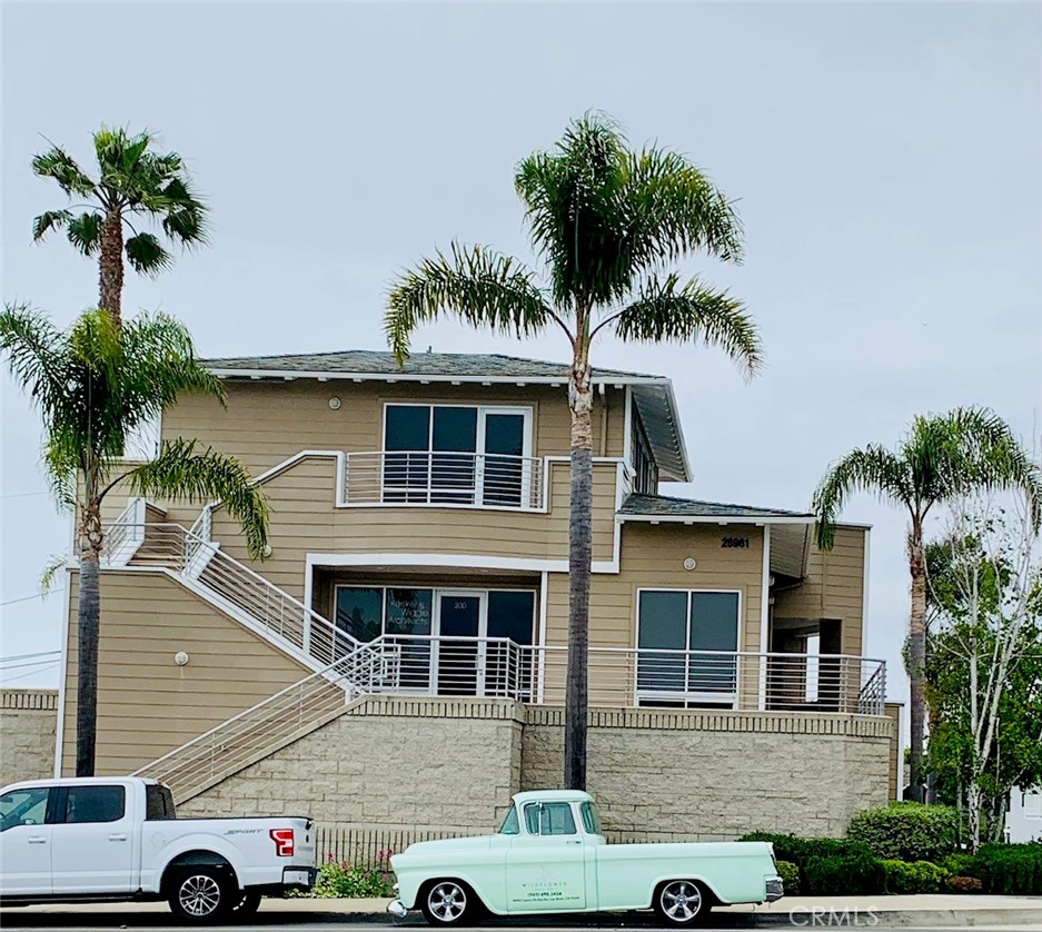 Newer contemporary Ocean View Office Space. Ideal setting for upscale professional. Close freeway access. Top floor with ocean view balconies. Smart & Efficient floor plan with two large private offices built out or one may be used used as a conference room. Private restroom inside, three covered assigned parking spaces inside garage. Air-conditioning. Also a large secured storage room is included for additional storage.