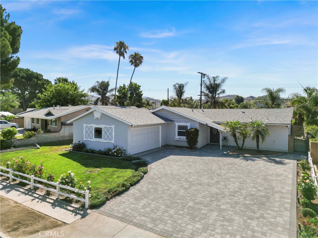 View Sylmar, CA 91342 house
